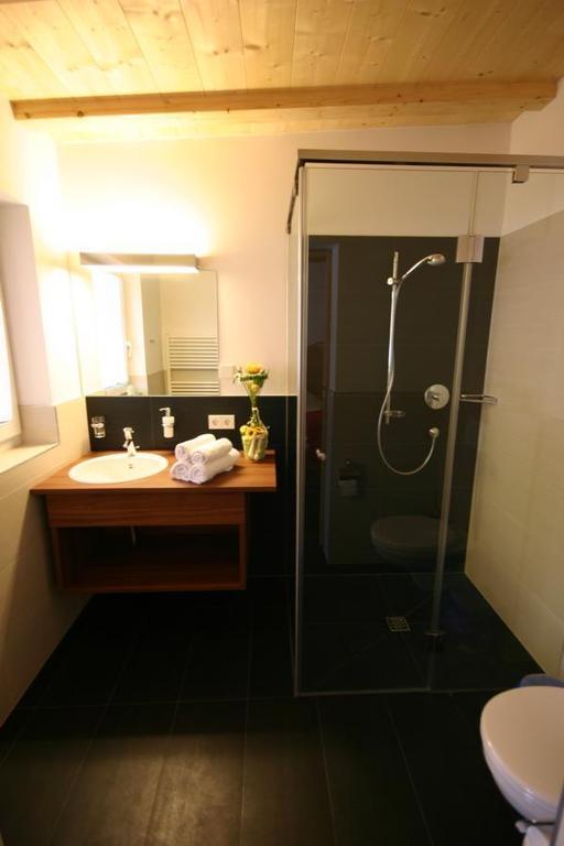 סן ולנטינו אלה מוטה Hotel Mall חדר תמונה