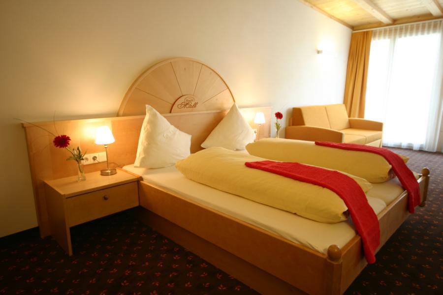 סן ולנטינו אלה מוטה Hotel Mall חדר תמונה